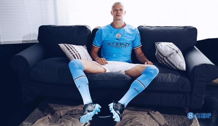 孔帕尼：我们没有“杯赛门将”制度；在混乱中迪亚斯有创造力