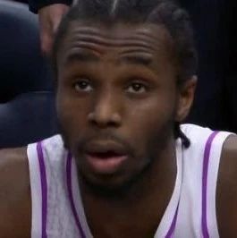 重庆铜梁龙“中超·重庆回来了”冲超庆典圆满举行（重庆铜梁龙冲超庆典圆满落幕：“中超·重庆回来了”）