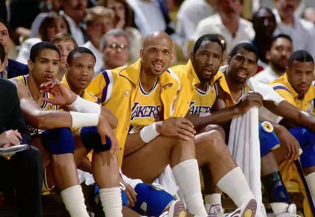 德转巴甲身价前10：巴萨旧将罗克3500万欧第1，内马尔未上榜（德转公布巴甲身价前十：巴萨旧将罗克以3500万欧领跑，内马尔无缘榜单）