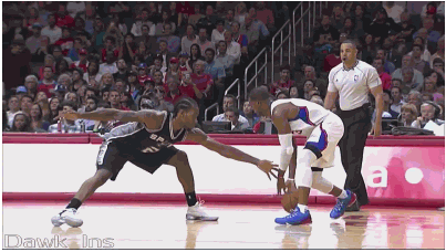 北京首钢防守稳固击败福建（稳固防守助北京首钢力克福建）