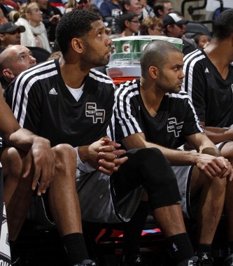 国安官方：李磊右大腿股二头肌拉伤，预计伤缺4周（北京国安通报：李磊右大腿股二头肌受伤，预计休战4周）