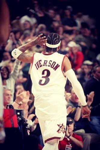 科莫2-0萨索洛连续12场不败，莫雷诺破门，尼科-帕斯献助攻（莫雷诺破门尼科-帕斯助攻，科莫2-0萨索洛豪取12场不败）