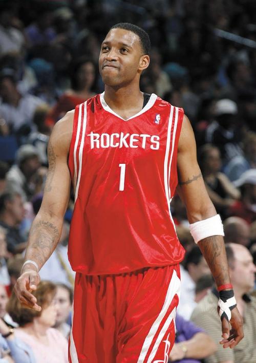 罗马诺：切尔西认为埃斯特旺是完美签约，愿笑着支付浮动条款（罗马诺：切尔西视埃斯特旺为理想引援，愿欣然支付附加条款）