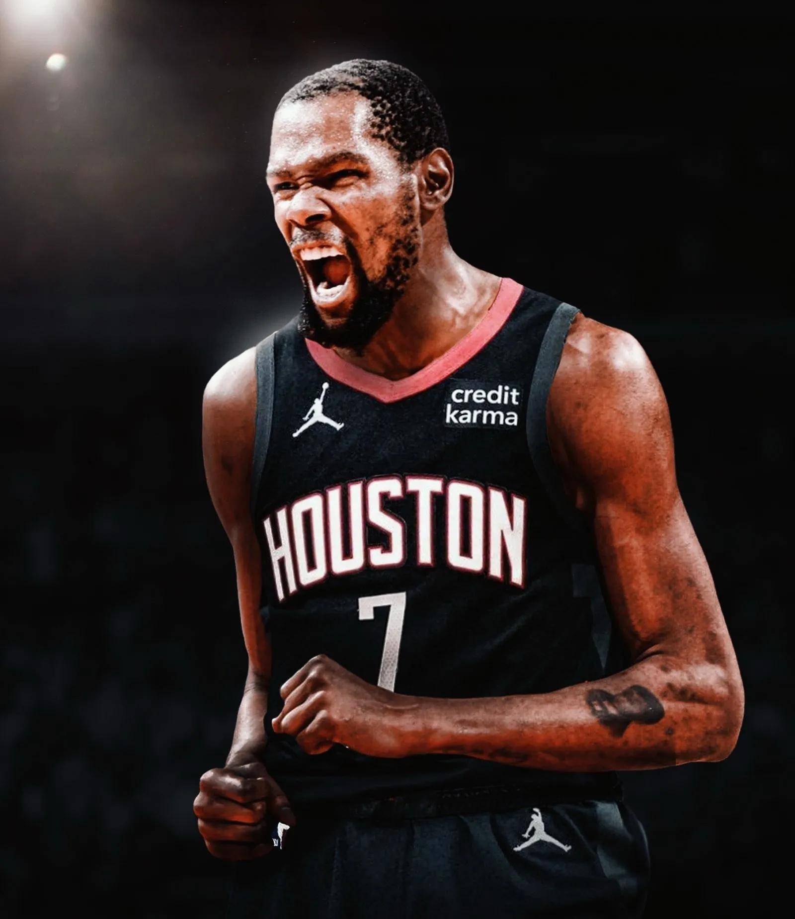 裤袜：C罗和姆巴佩的不同？C罗求胜欲更强；我可能38或39岁退役（裤袜谈C罗与姆巴佩差异：C罗胜欲更盛，自己或在38至39岁挂靴）