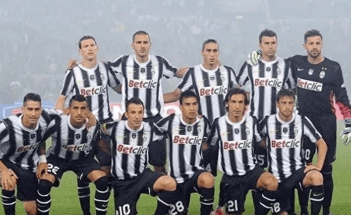 史上最佳球员？埃弗拉：每个人都有偏好，我选择C罗而非梅西（埃弗拉谈GOAT之争：各有所爱，我投C罗一票）