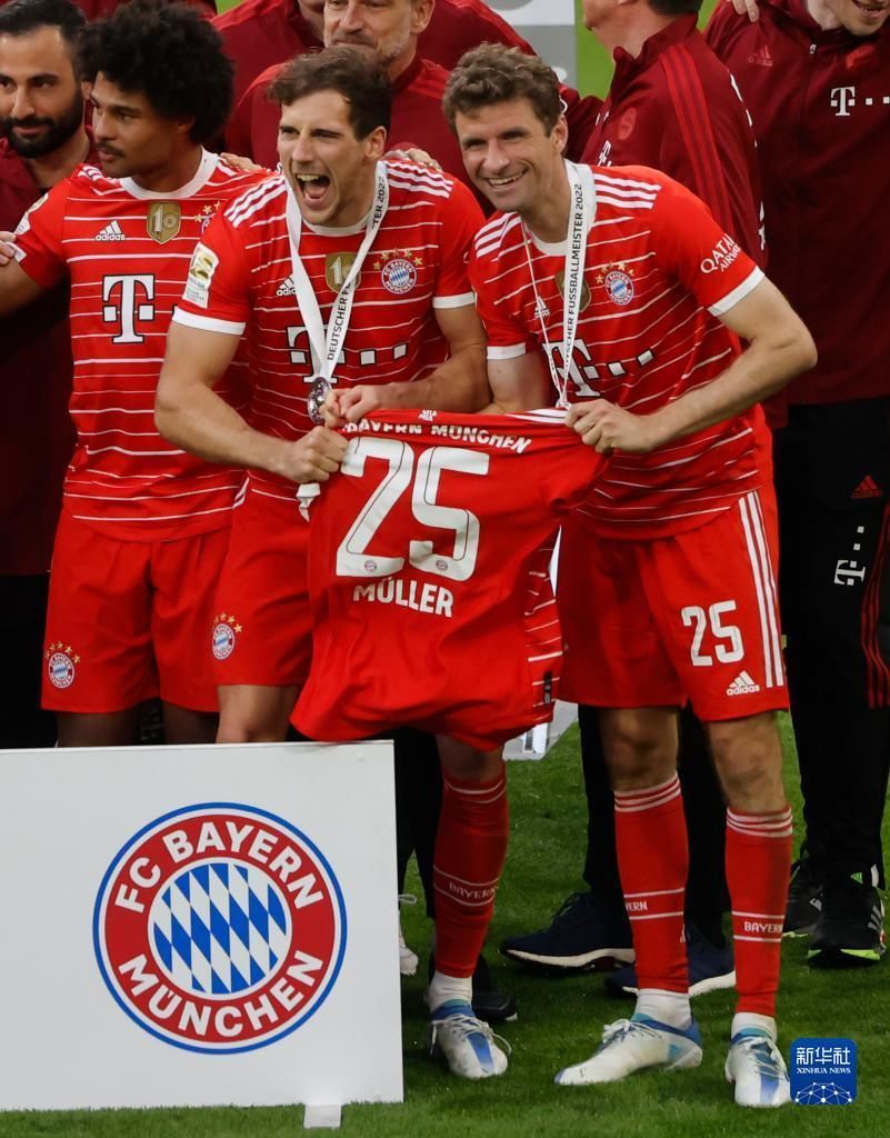 替补球员关键进球逆转比赛局势